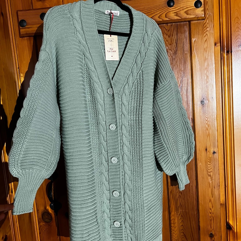 ✨Green almond knit cardigan✨